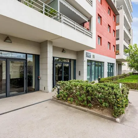 T2 Spacieux Avec Terrasse Et Clim Nicea
